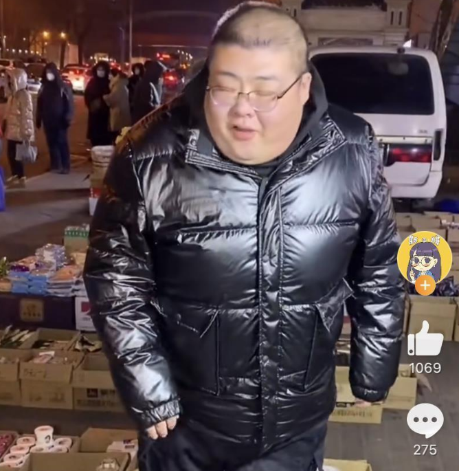 网红泡泡龙去世生前脸部的黑色斑块真是尸斑说出来别不信