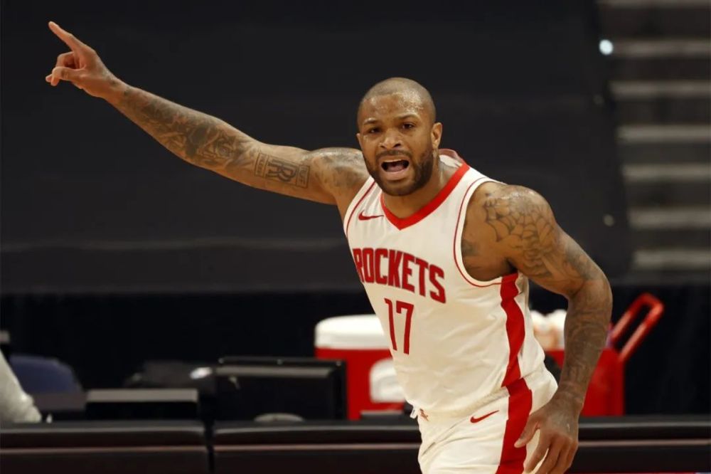 哈登,保罗,塔克,卡佩拉,戈登,阿里扎,杰拉德格林,德安东尼,这几人曾被