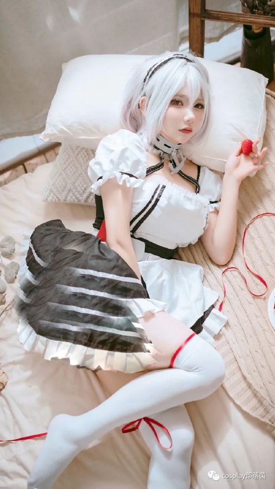 cos碧蓝航线天狼星cos正片熊仔作为巧克力的替代请收下天狼星