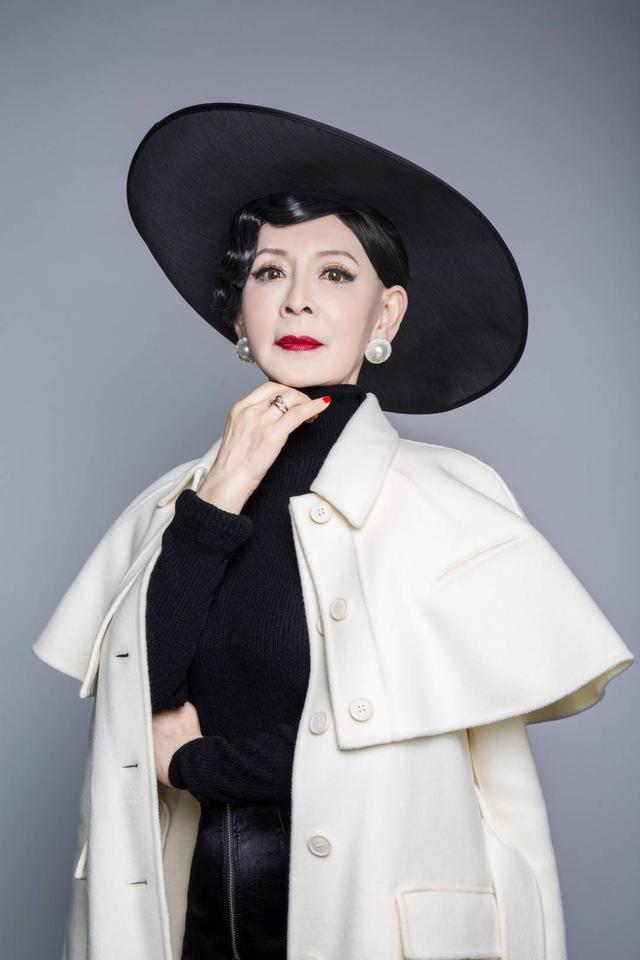 80岁高龄的汪奶奶,皮肤状态惹人羡,日常三个习惯或是关键