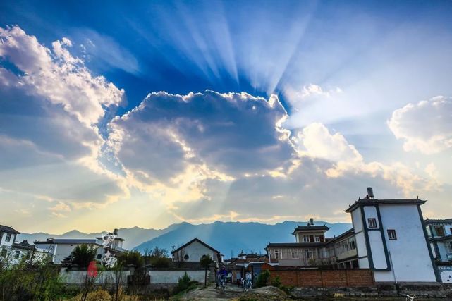 在心花路放取景地体验白族生活欣赏绝美湿地寻找诗和远方