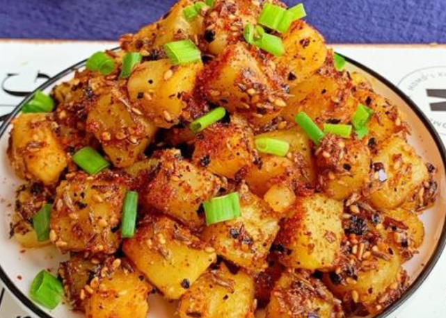 美味的香辣孜然土豆块,烹饪简单,解馋营养,老少皆宜的美食_腾讯网