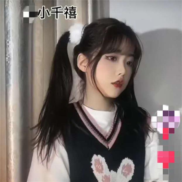 当网红跳"社会摇",小千禧一般,呆妹儿还行,榜首的她无争议!