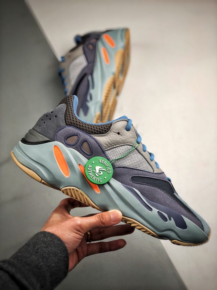 yeezy 700 boost carbon blue碳蓝椰子鞋