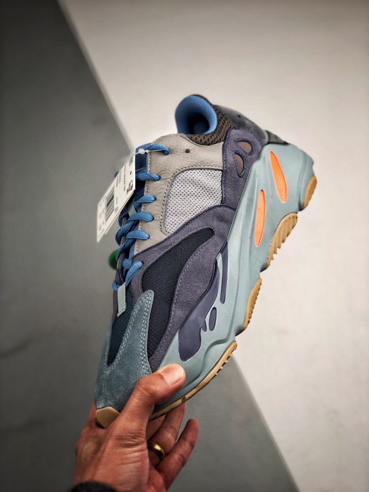 yeezy 700 boost carbon blue碳蓝椰子鞋