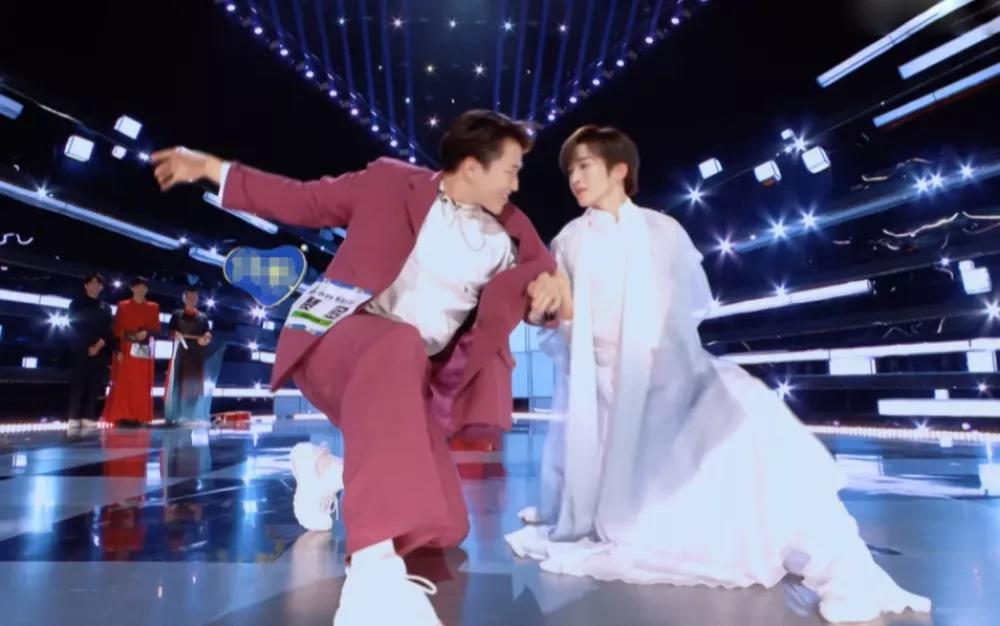 创造营2021撑腰榜排名出来了,刘宇既是先选也是唯一