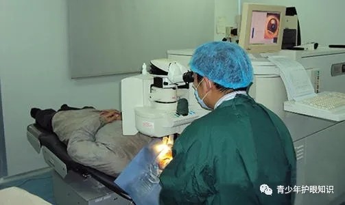 又一例近视手术事故 女子做近视治疗手术却被摘除晶状体 腾讯新闻