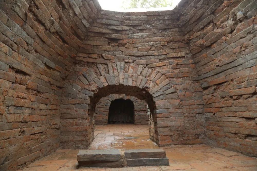 南京五佰村孙吴丁奉家族墓墓葬形制_腾讯新闻