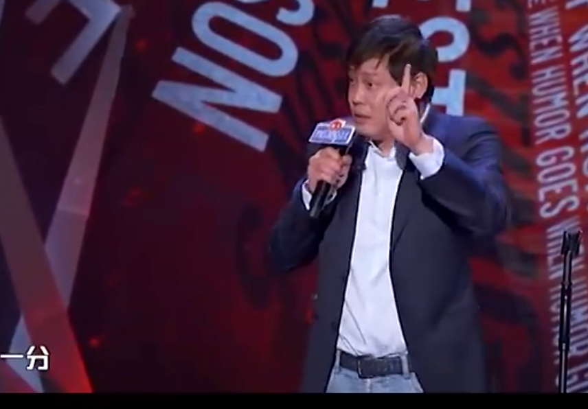 范志毅吐槽周琦那球我脚都能传小郭拿1分不容易脸都不要了