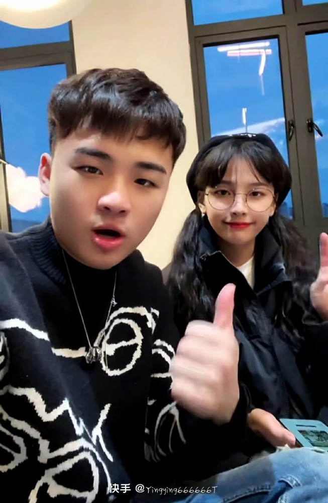 快手吃鸡直播牧童表白陈逗逗获得女方家长同意童家堡的粉丝以及痘粉们