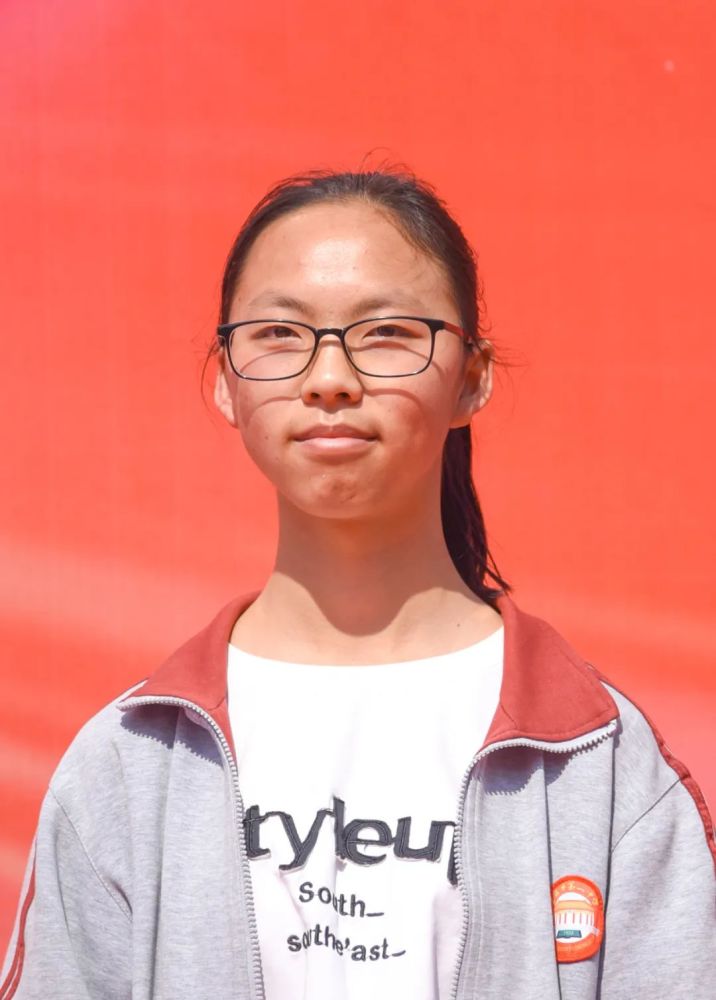 挑战极限为梦而战宣威一中举行高三年级励志演讲会