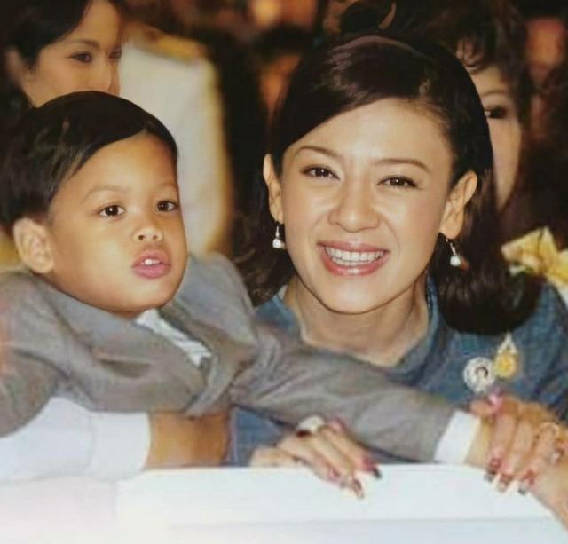 菜鸟互啄,提帮功救母失败,帕查拉太强势被猜忌,二王子有机会_腾讯新闻