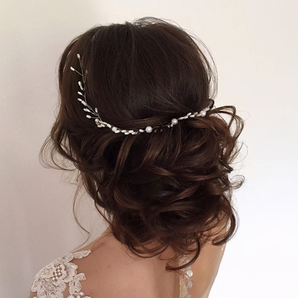 2021结婚季33个优雅新娘的别致婚礼发型