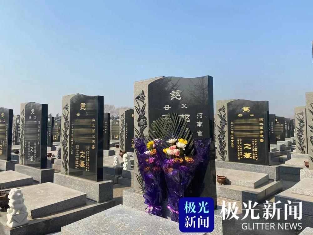 哈市现清明小幅祭扫人流02预计下周将迎来第一个祭扫小高峰