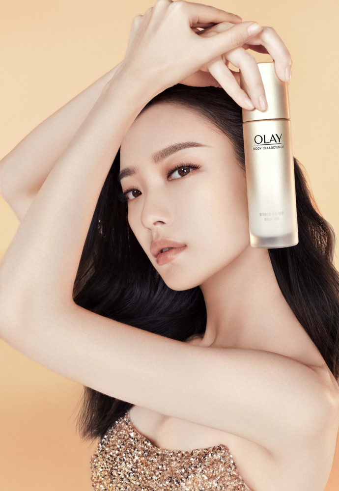 倪妮还能再大胆点吗这样穿不怕着凉吗