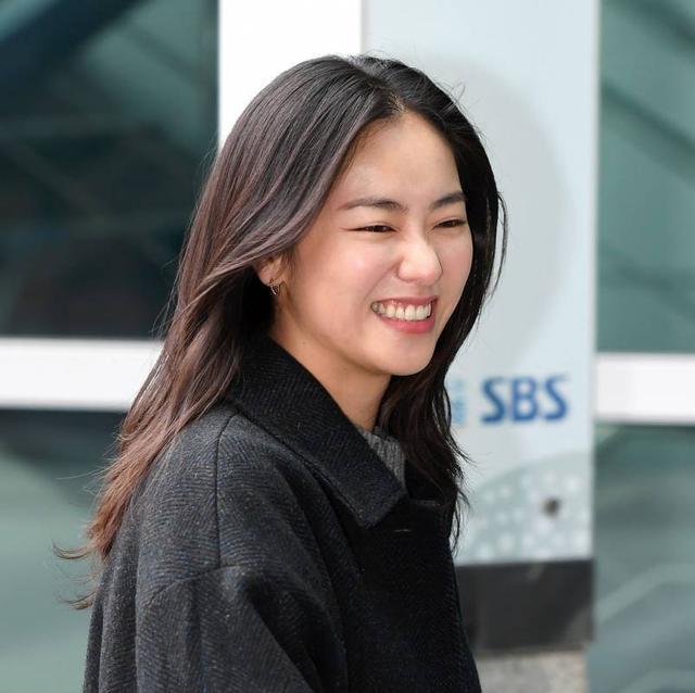 一起来认识《vincenzo》女主全汝彬!她出道作品尺度超大!_腾讯新闻