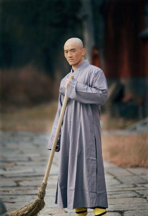 天龙八部中扫地僧真实身份到底是谁,我可以用以下十点证据还证明