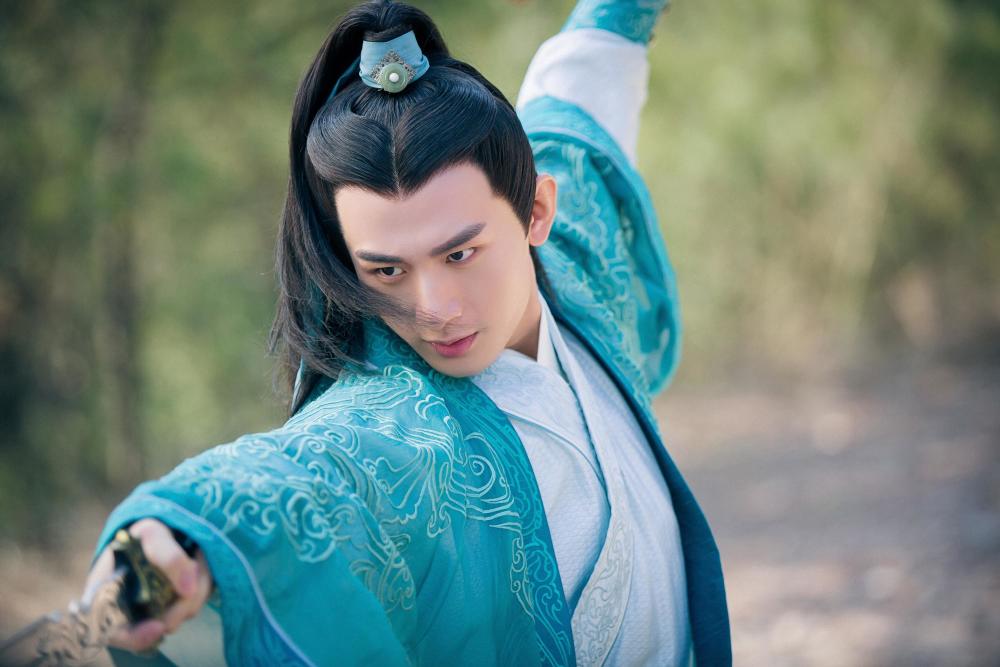 90后明星排行榜_网友心中最美的5位九零后女星,两位来自新疆,杨紫终于上榜!