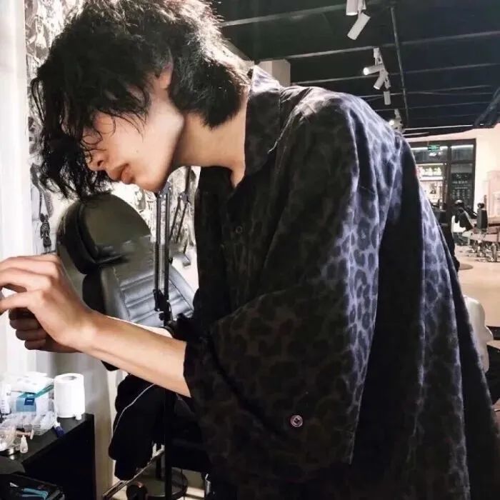 小众男头丨愿归来仍是少年