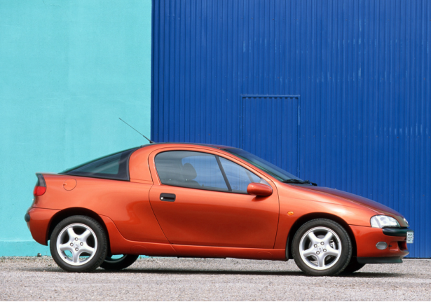 来自90年代稀有的欧洲微型跑车_腾讯新闻