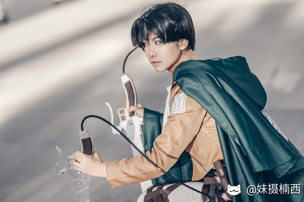 喵特cos 利威尔兵长 进击的巨人 漫展返图