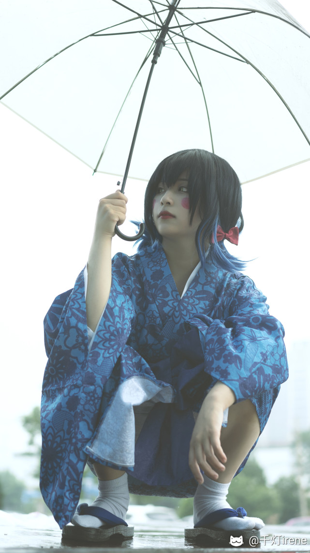 喵特cos鬼灭之刃花街猪子嘴平伊之助