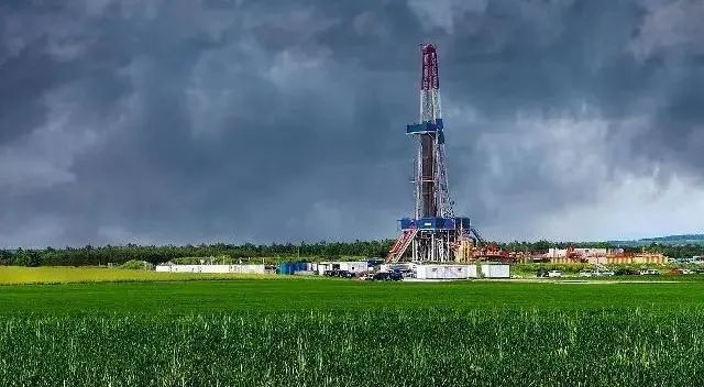 国内领先中国石油测井公司超大3d打印金属探试制成功