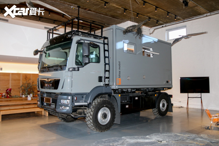 往期内容回顾:春节自驾出行新选择 实拍阿迪亚b型房车