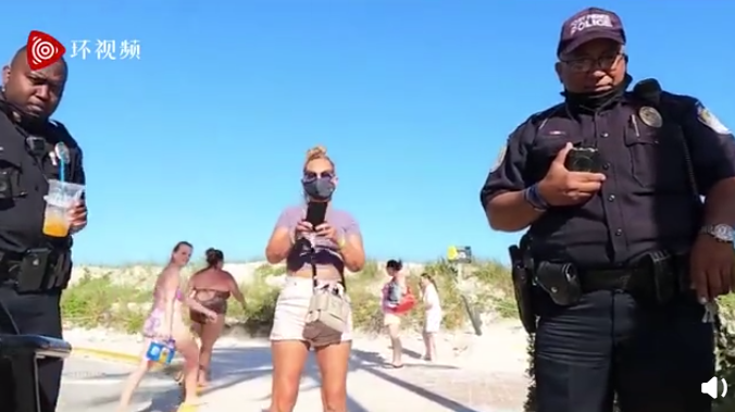 美国一女子在佛州海滩遛机器狗波士顿动力叕上热搜了