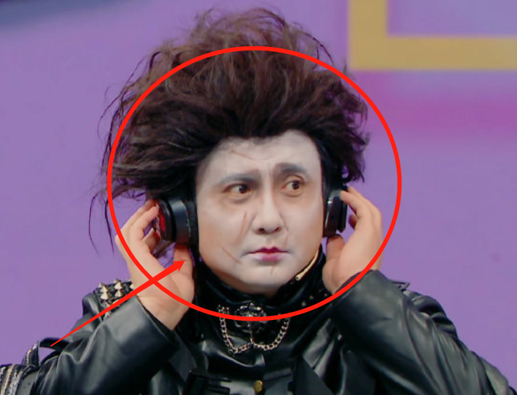 沈腾亲姐姐近照曝光,45岁颜值出众少女感十足,这下巴却是认真的?