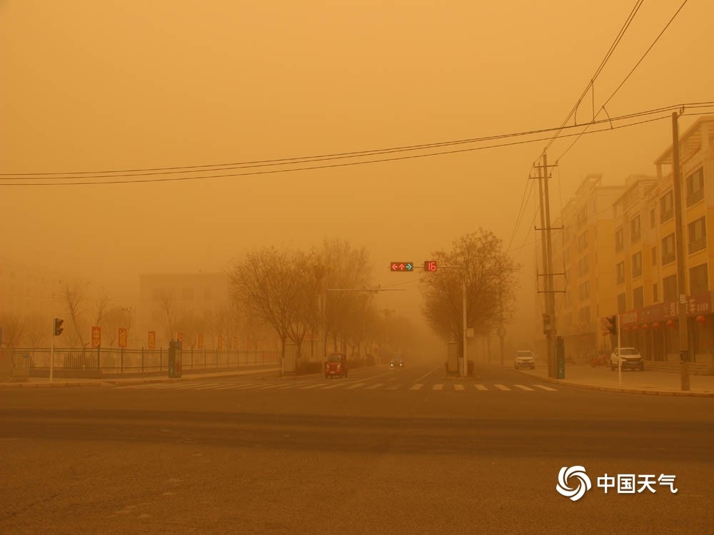 黄沙漫天一片昏黄!一组图看甘肃沙尘天气现场_腾讯新闻