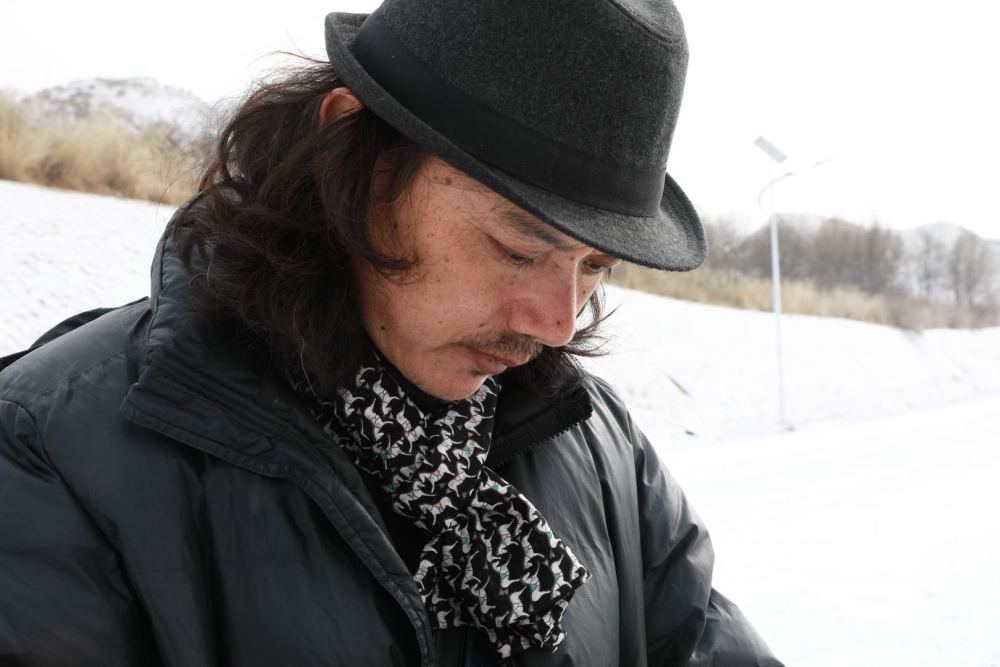 导演德格才让坦然,这个片子里每一个人都会领悟谁是"罗耶戴尔",只是