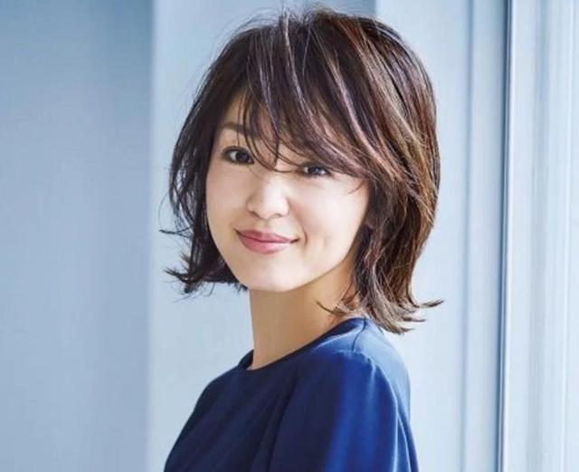 选择这两种烫发方式,不显老|短发|发型|刘海|脸型|长发|lily