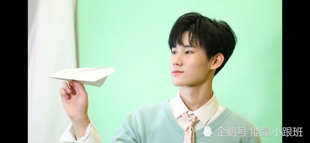 tnt快乐大本营行他们有点宝气但是好喜欢