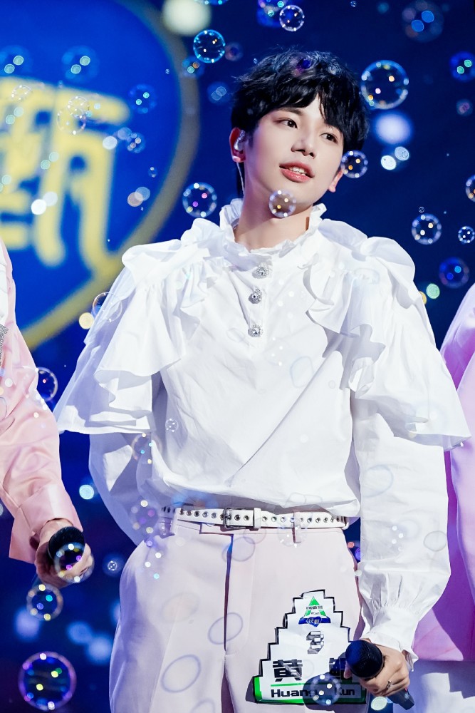 《明日之子》黄鲲再选《创造营2021》,前队友成导师,他依然在追梦