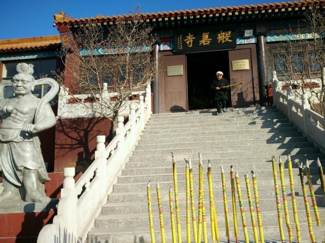 鲅鱼圈馒首山寺庙图片图片