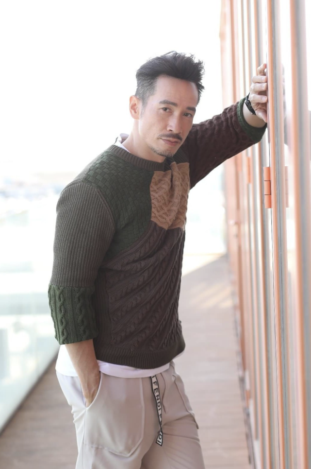 陈豪年内再开两家咖啡店事业有成归功陈茵媺鼓励妻子复出拍戏