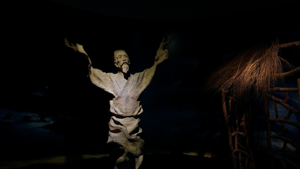 杜甫《洗兵马》:在歌功颂德的掩映下,暗藏着对唐肃宗的讽谏