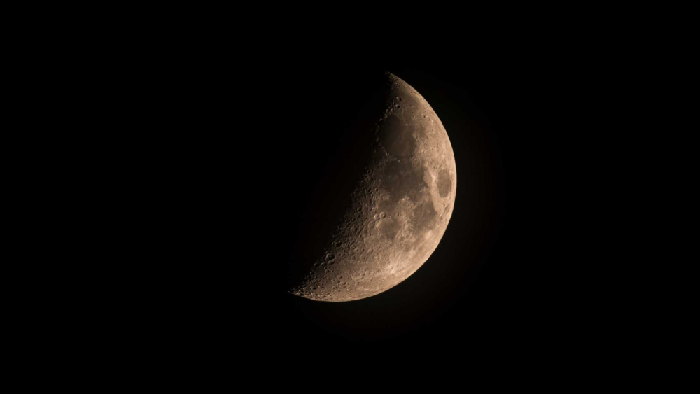 闹钟|请定好您的闹钟，本周末，西方夜空可赏双星伴月天文景观