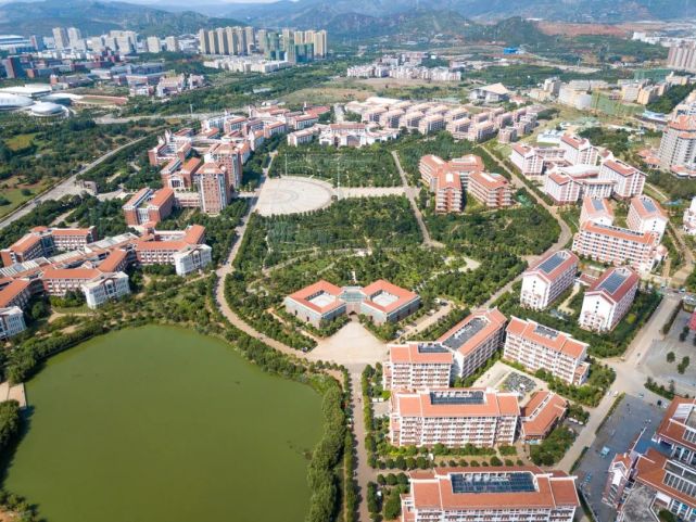 呈贡大学城,路过你我的一整个青春!