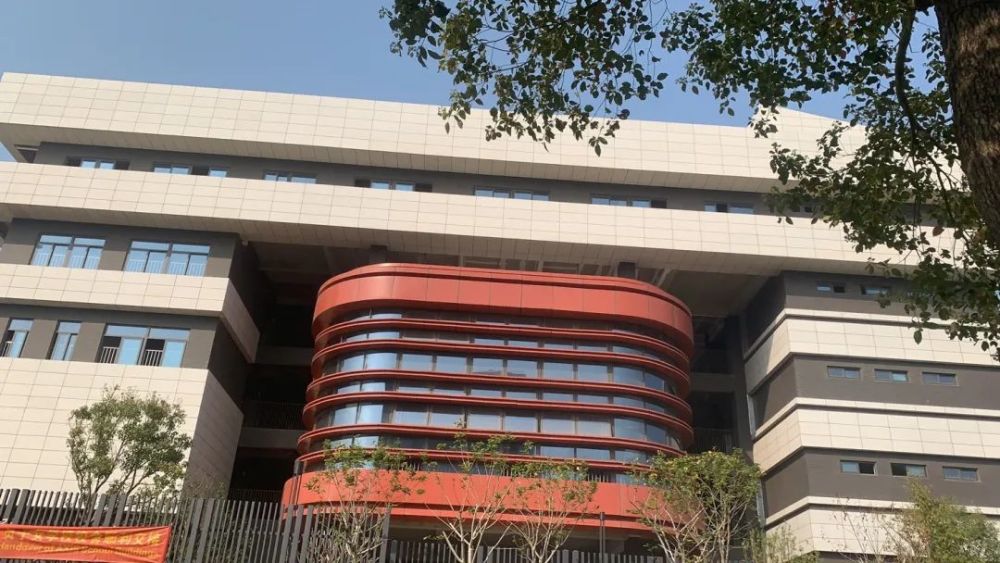 厦门三所国际学校的开放日,私立高中的学费多少?