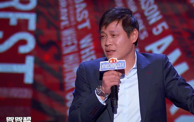 在新一期的《吐槽大会》上,范志毅一鸣惊人,"自杀式"幽默爆笑全场.