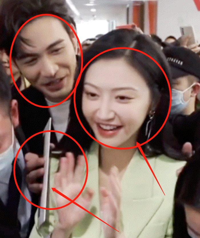 景甜扫楼被粉丝围堵,看清张彬彬手部放的位置,细节暴露真实人品