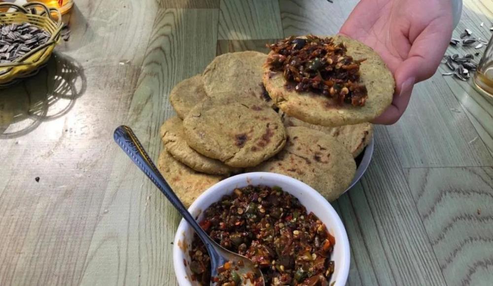 家在保山乡间美味荞粑粑