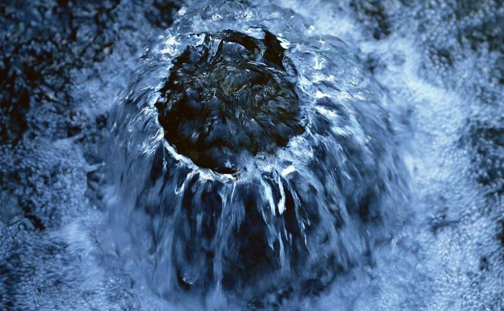 水往高处流(水往高处流作文三年级)