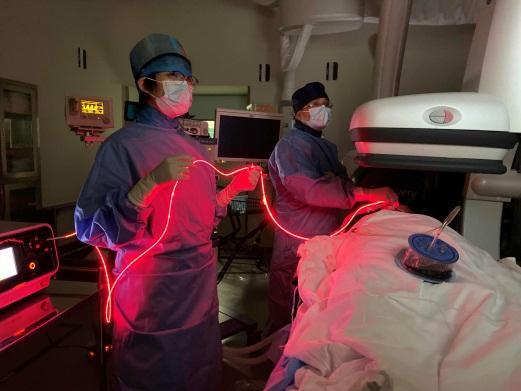 激光"神器"让患者无痛无害康复