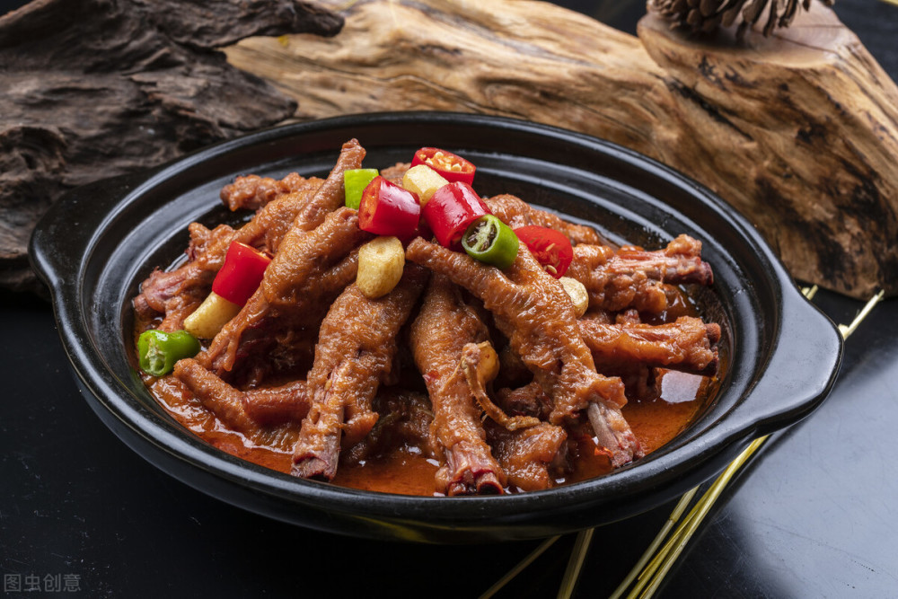 懒人挚爱的无骨鸡爪煲,软嫩无骨超下饭,胶原蛋白丰富的家常菜