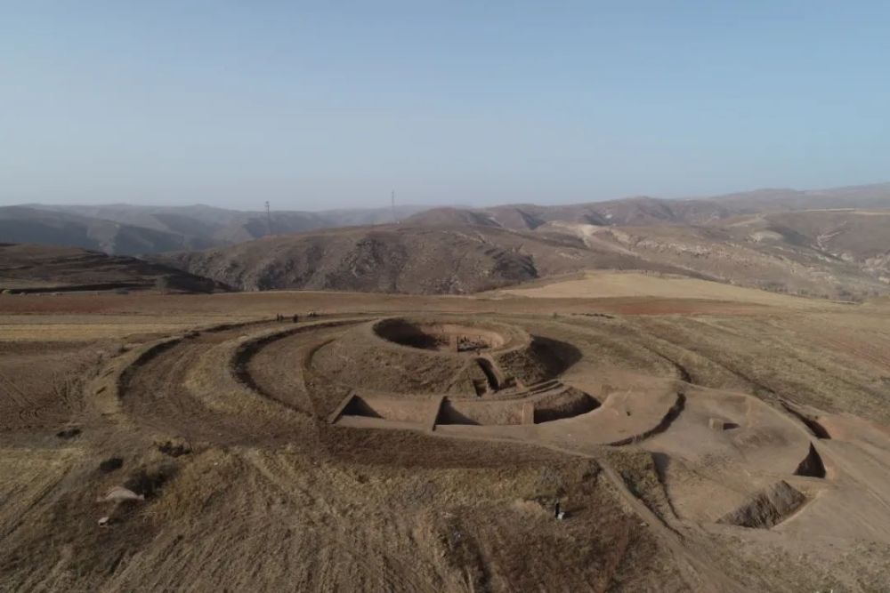 与历史对话第六期武川坝顶北魏阴山皇家祭天遗址
