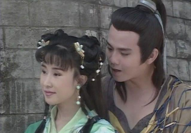 宝山明明那么爱碧莲,为何还要成全她和许仕林?真相太现实!