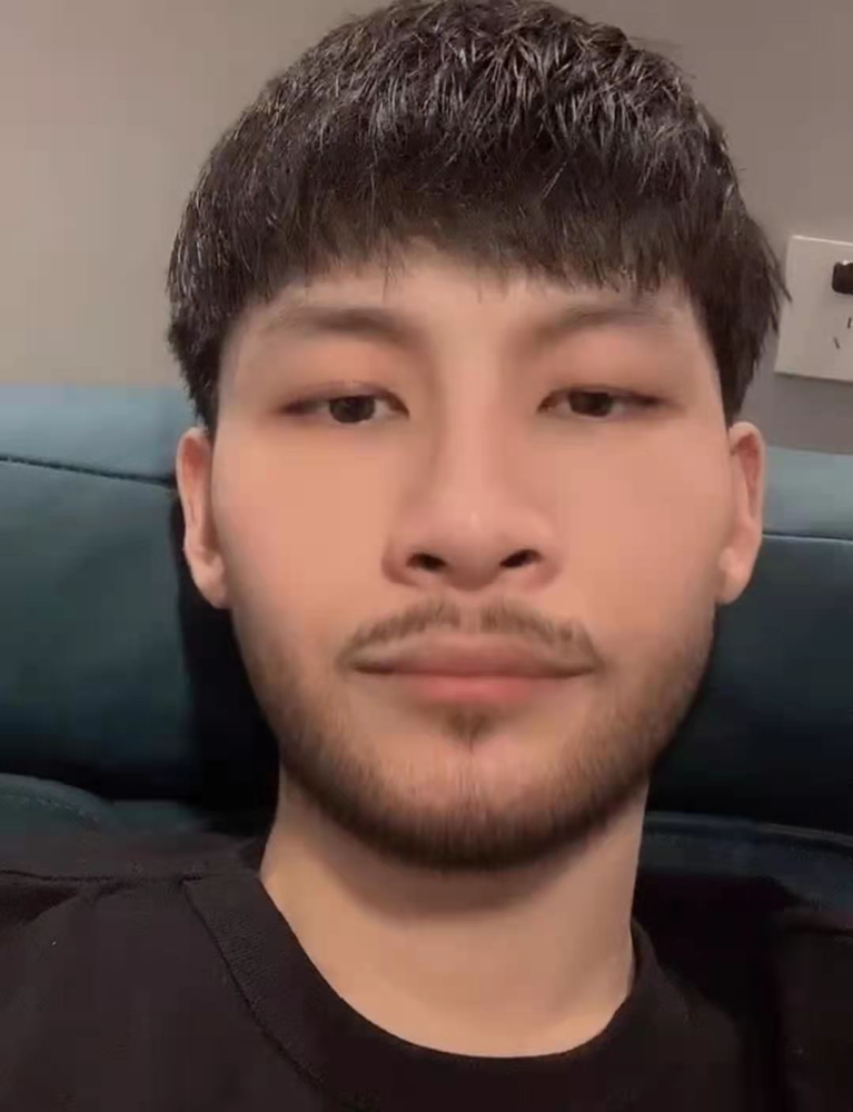 其实像林锡这样"身兼多职"的网红主播有很多,就拿